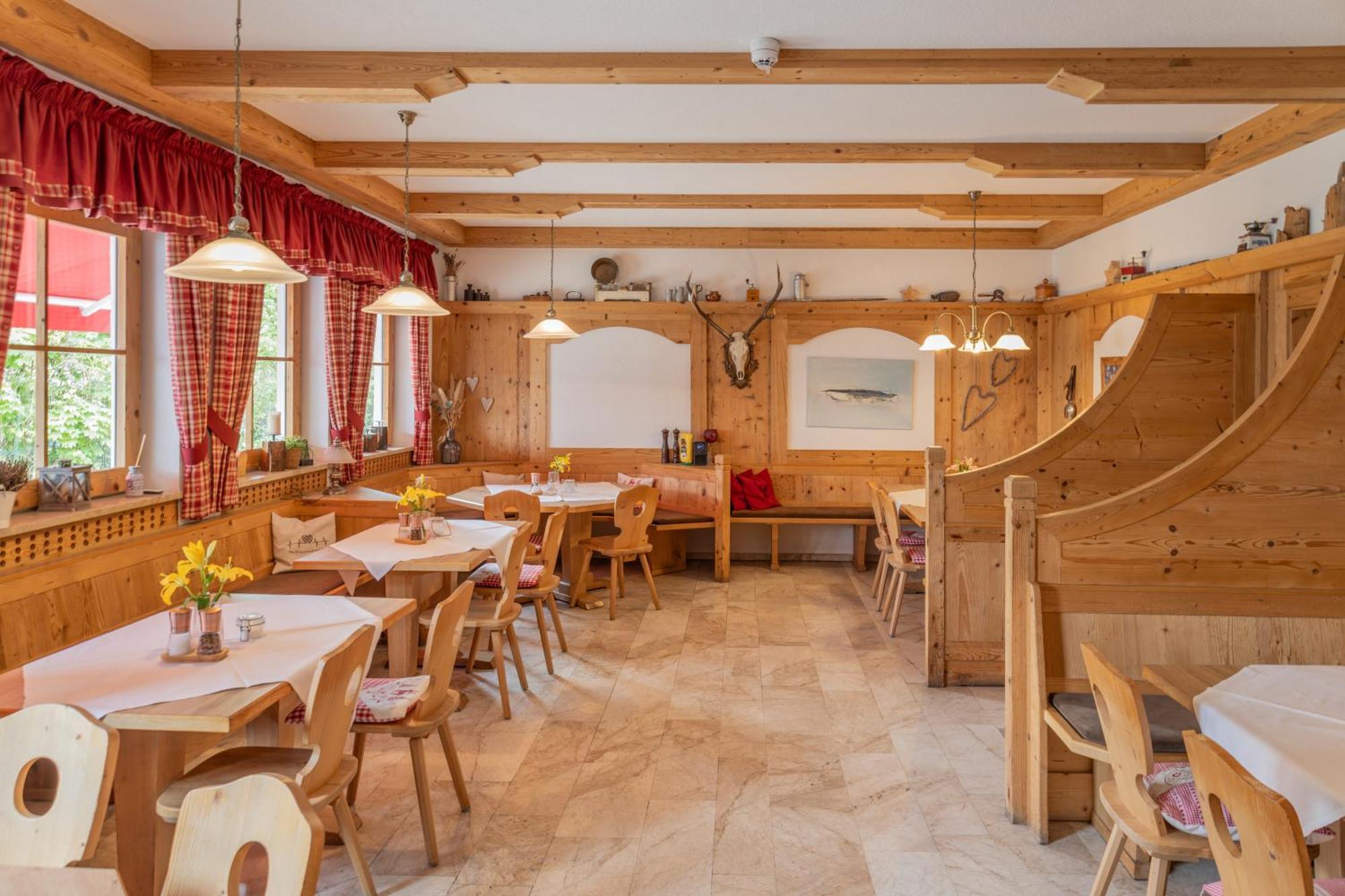 Isarwinkel Hotell Geretsried Eksteriør bilde